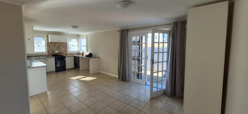 To Let 2 Bedroom Property for Rent in Dana Bay Western Cape